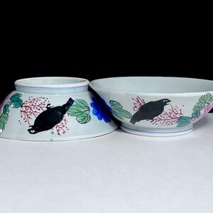 2 ANTIQUE JAPANESE BOWLS / Hand Painted Black Birds & Flowers / UNMARKED Pottery